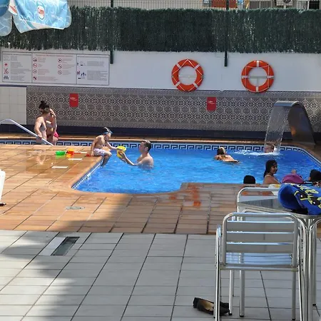 Apartahotel Safari Calella
