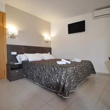 Safari Aparthotel
