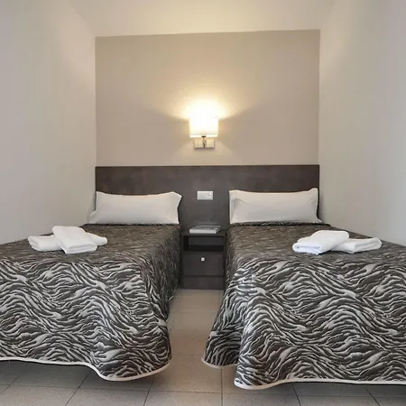 Safari Aparthotel
