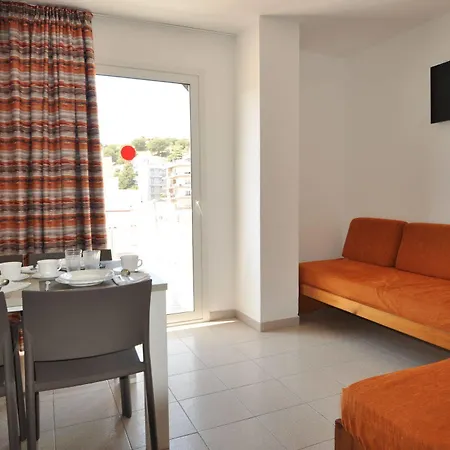 Safari Aparthotel